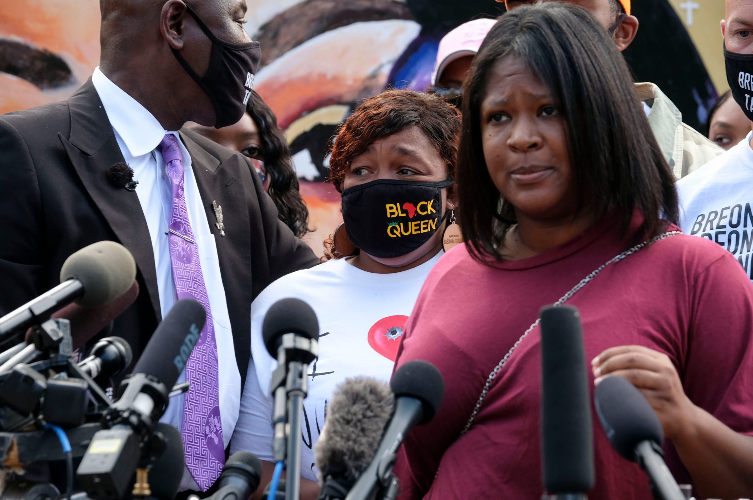 Breonna Taylor’s family ‘heartbroken’ over grand jury decision, demands transcript