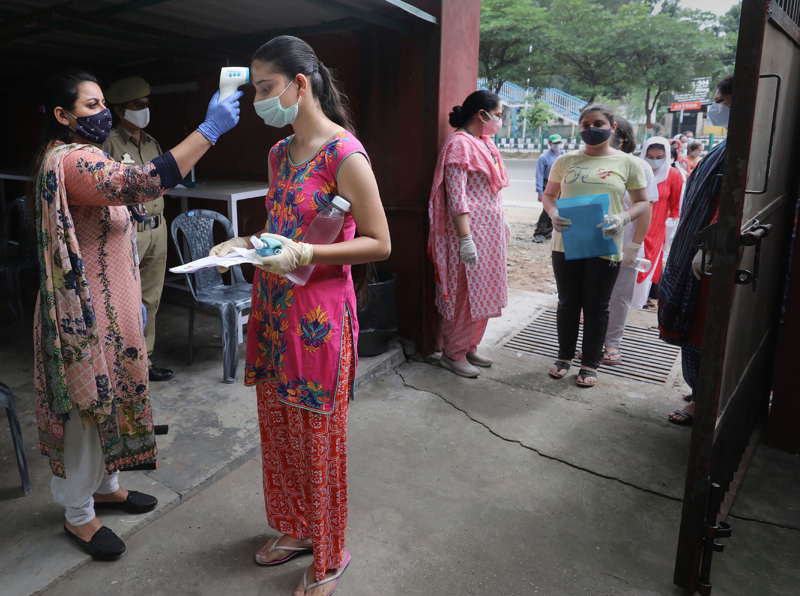 India records 27,254 new COVID-19 cases, over 20,000 from Kerala